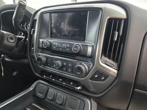 Used 2018 Chevrolet Silverado 1500 LT w/ All Star Edition AWD/4WD image 10
