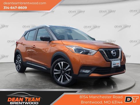 Used 2020 Nissan Kicks SR w/ SR Premium Package FWD image 1