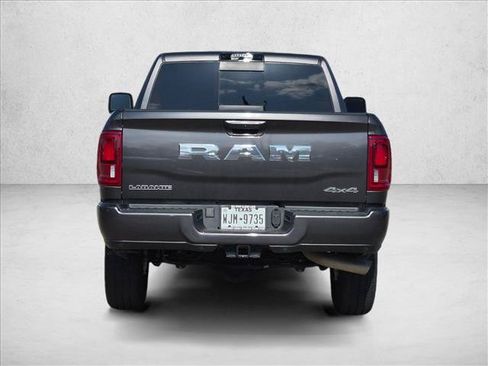 Used 2025 RAM 2500 Laramie AWD/4WD image 6