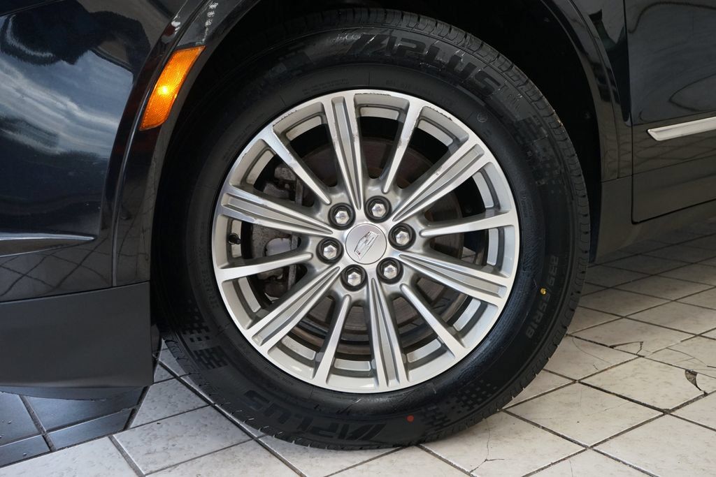 Used 2018 Cadillac XT5 Luxury AWD/4WD image 49