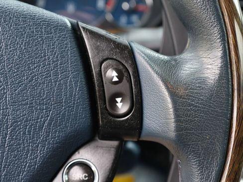 Used 2011 Maserati GranTurismo Convertible RWD image 31