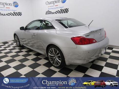 Used 2011 INFINITI G37 Convertible w/ Premium Pkg RWD image 16