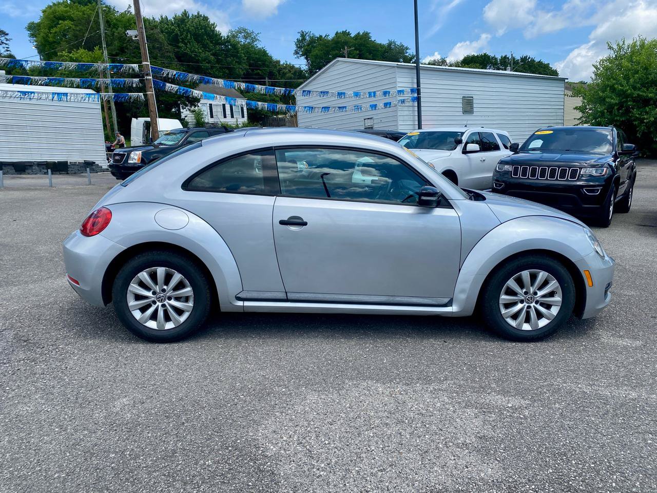 Used 2014 Volkswagen Beetle 1.8T FWD image 7