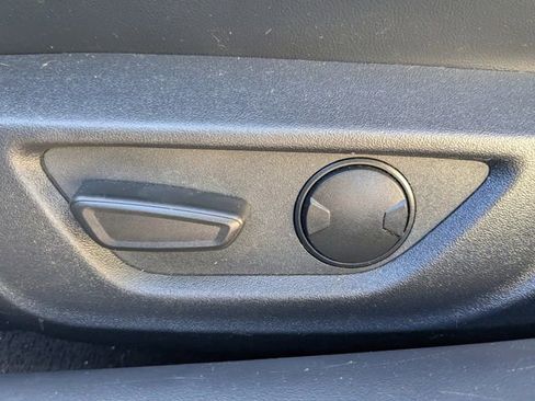 Used 2024 Ford Mustang Premium image 16