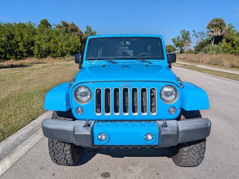 Used 2017 Jeep Wrangler Unlimited Sahara w/ Max Tow Package image 3