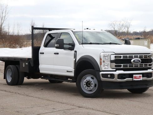 Used 2024 Ford F550 4x4 Crew Cab Super Duty image 2