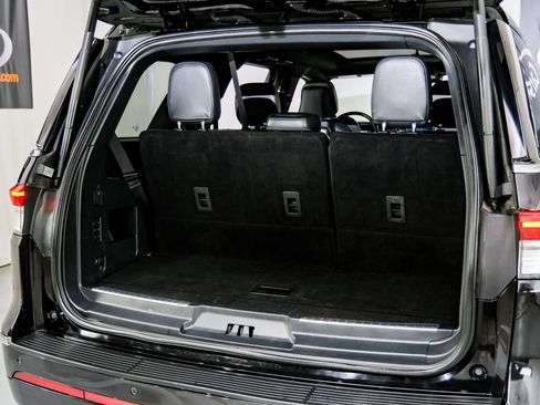 Used 2024 Lincoln Navigator Reserve image 53