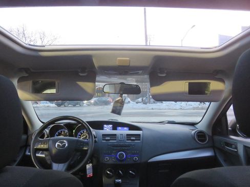 Used 2012 MAZDA MAZDA3 i Touring image 13