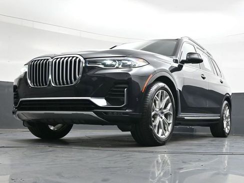 Used 2021 BMW X7 xDrive40i w/ Parking Assistance Package AWD/4WD image 37