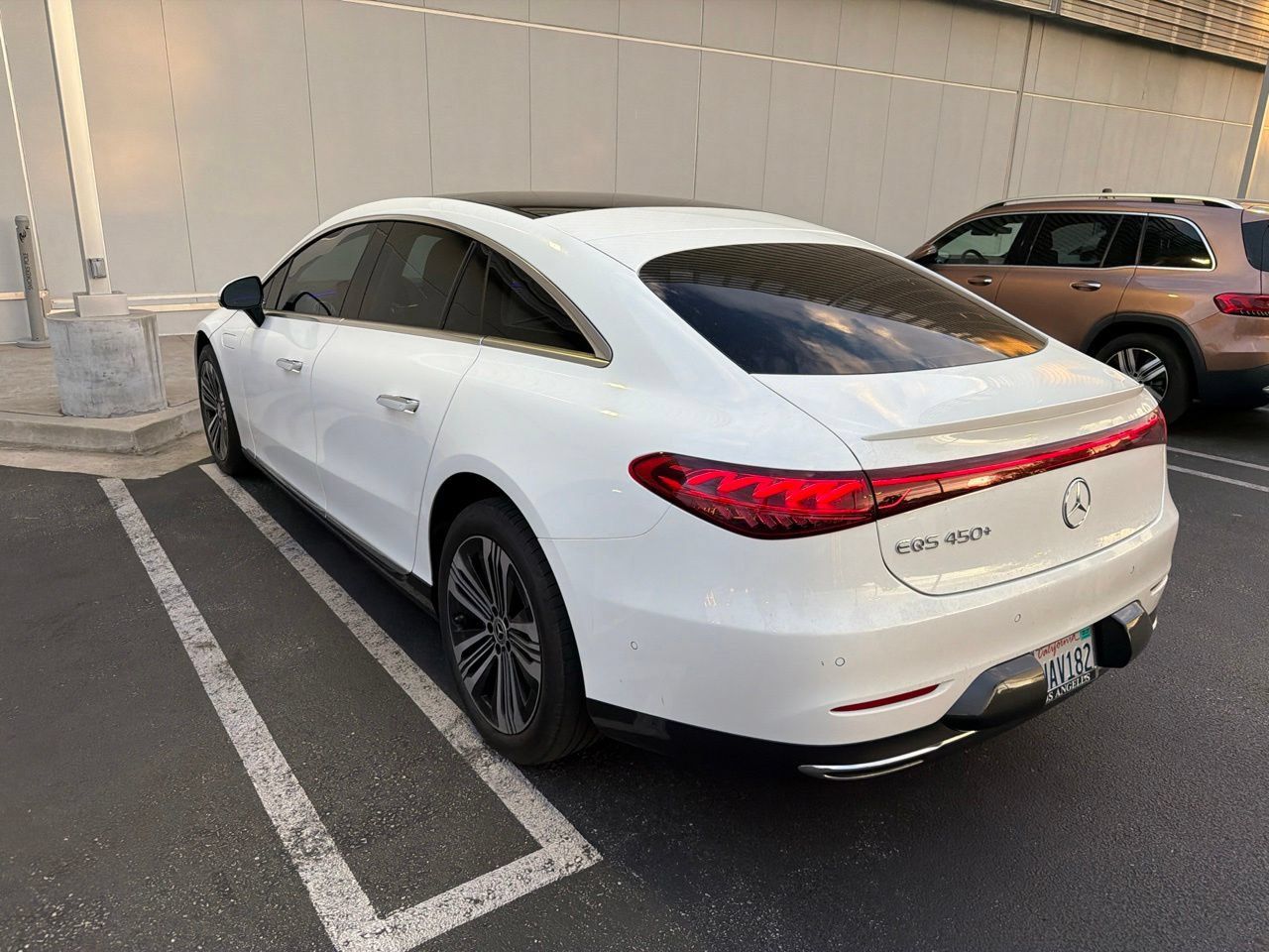 Used 2023 Mercedes-Benz EQS 450+ Sedan image 5