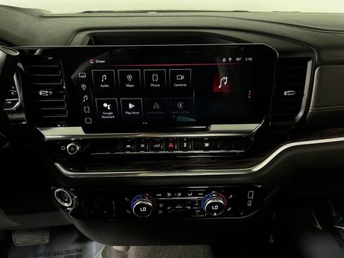 Used 2022 GMC Sierra 1500 Elevation AWD/4WD image 16