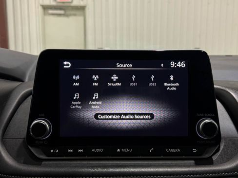 Used 2025 Nissan Rogue S AWD/4WD image 30