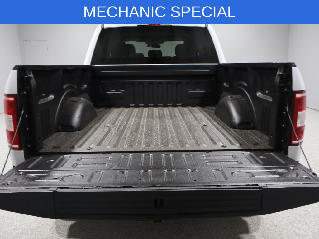 Used 2018 Ford F150 XLT w/ Trailer Tow Package AWD/4WD image 9