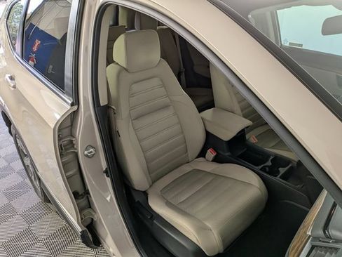 Used 2019 Honda CR-V EX image 28
