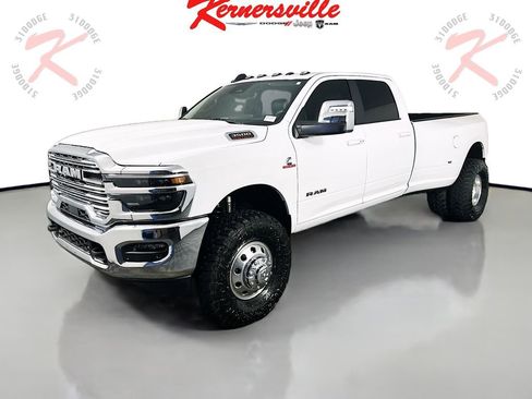 Used 2025 RAM 3500 Laramie image 3