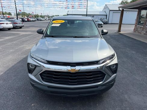Used 2024 Chevrolet TrailBlazer LS FWD image 10