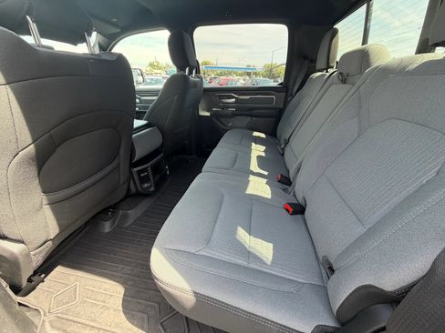 Used 2021 RAM 1500 Big Horn AWD/4WD image 18