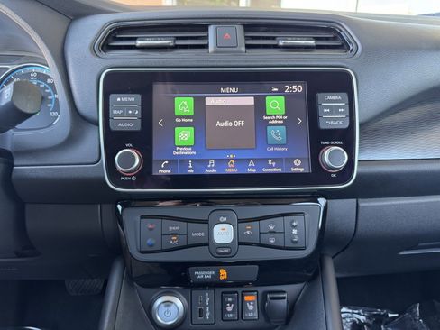 Used 2022 Nissan Leaf SV image 21