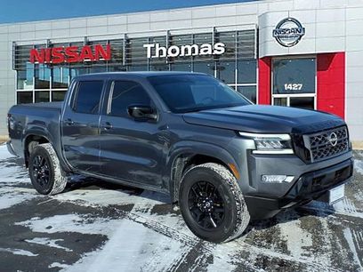 Used 2023 Nissan Frontier SV w/ Midnight Edition Package