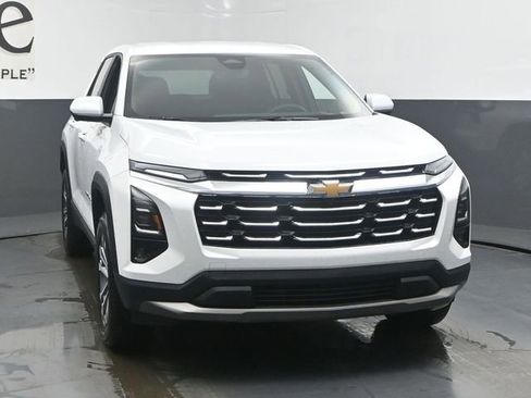 New 2026 Chevrolet Equinox LT w/ Safety and Technology Package image 29
