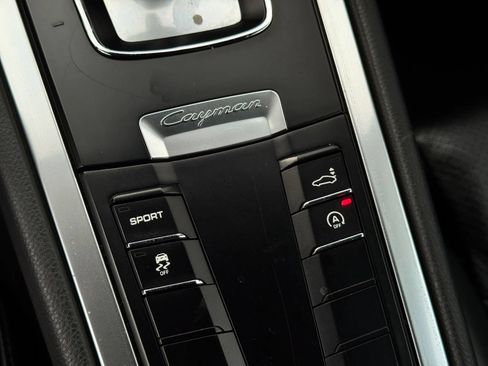 Used 2014 Porsche Cayman RWD image 29