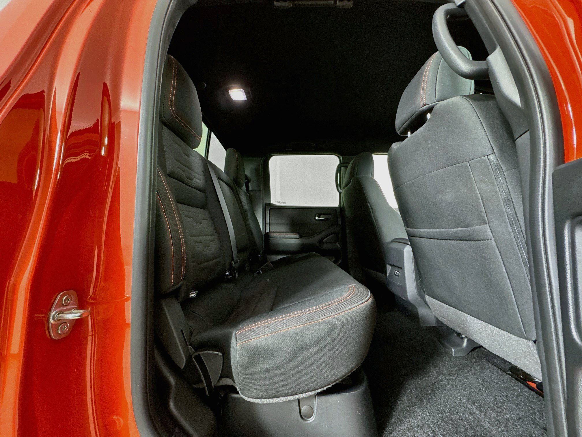 Used 2025 Nissan Frontier PRO-4X w/ Interior Protection Package AWD/4WD image 27