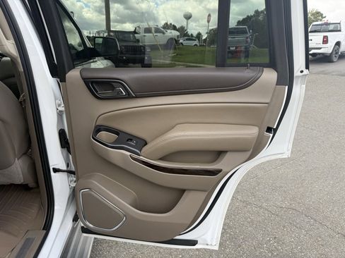 Used 2015 GMC Yukon SLT w/ HD Trailering Package image 36