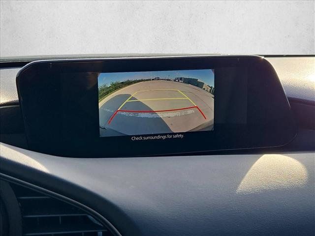 Used 2023 MAZDA MAZDA3 s FWD image 11