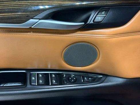 Used 2018 BMW X6 xDrive35i w/ M Sport Package image 13