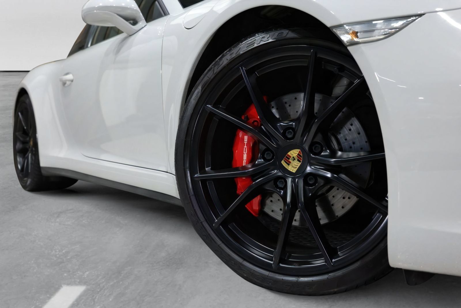 Used 2018 Porsche 911 Targa 4S AWD/4WD image 8