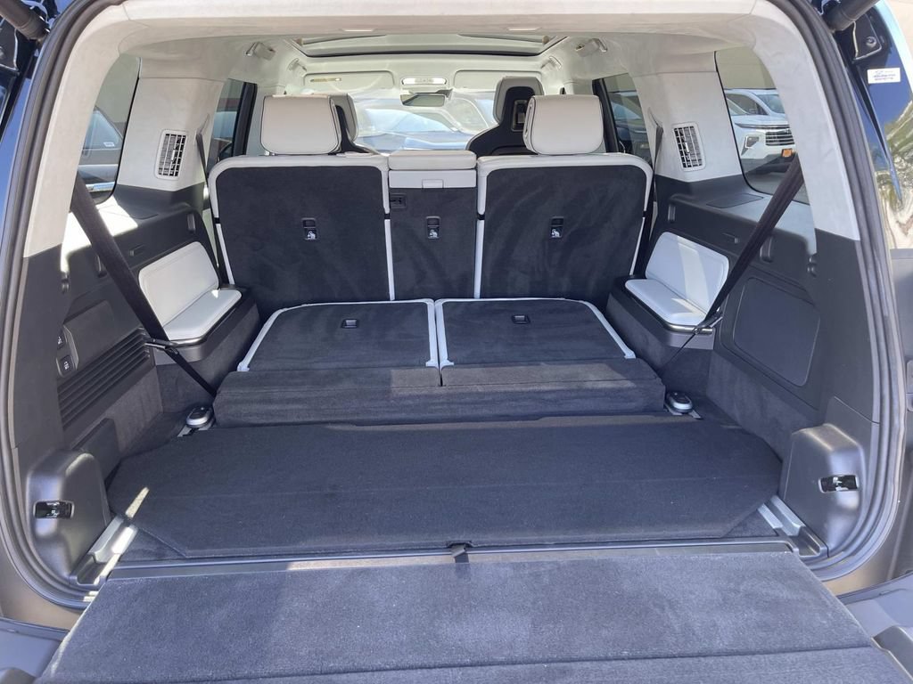 Used 2024 Rivian R1S Adventure Dual AWD/4WD image 10