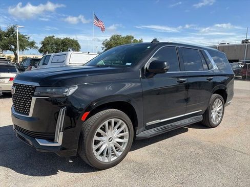 Used 2022 Cadillac Escalade Premium Luxury RWD image 2