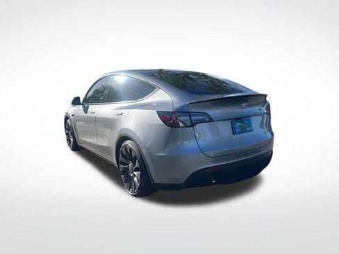 Used 2024 Tesla Model Y Performance AWD/4WD image 6