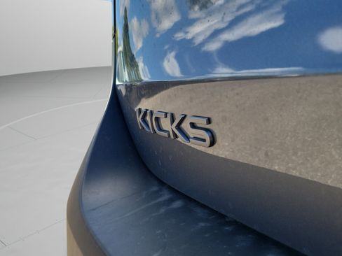 Certified 2025 Nissan Kicks SR FWD image 32