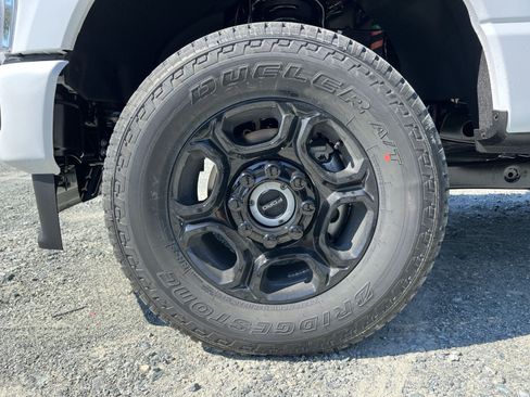 New 2026 Ford F250 XL w/ STX Appearance Package AWD/4WD image 12