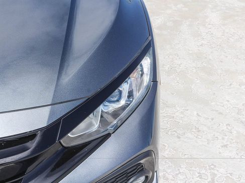 Certified 2018 Honda Civic EX-L image 11