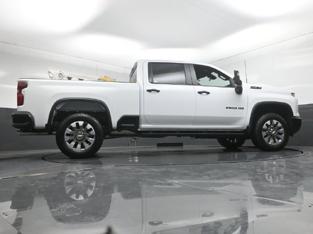 New 2026 Chevrolet Silverado 2500 Custom w/ Custom Value Package AWD/4WD image 31