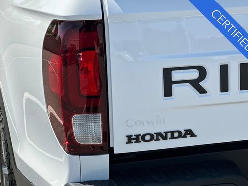 Certified 2024 Honda Ridgeline TrailSport image 28