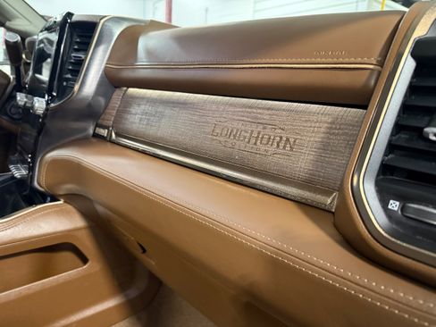 Certified 2024 RAM 3500 Limited w/ Towing Technology Group image 11