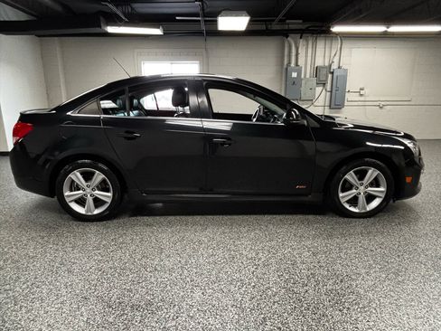 Used 2015 Chevrolet Cruze LT w/ Sun, Sound and Sport Package image 3
