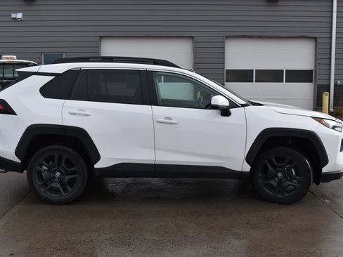 Used 2024 Toyota RAV4 Adventure image 4