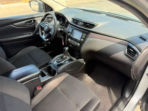 Used 2022 Nissan Rogue Sport S FWD image 18