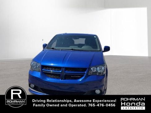 Used 2019 Dodge Grand Caravan GT FWD image 1