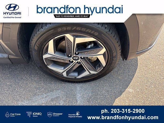 Certified 2024 Hyundai Tucson Limited AWD/4WD image 32