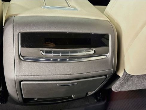 Used 2021 Cadillac Escalade ESV Sport AWD/4WD image 27