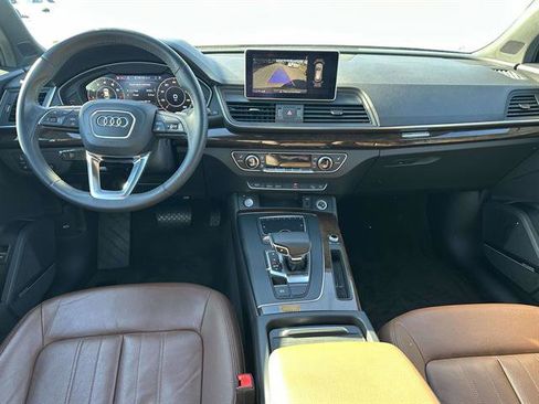 Used 2020 Audi Q5 2.0T Premium Plus w/ Premium Plus Package image 12