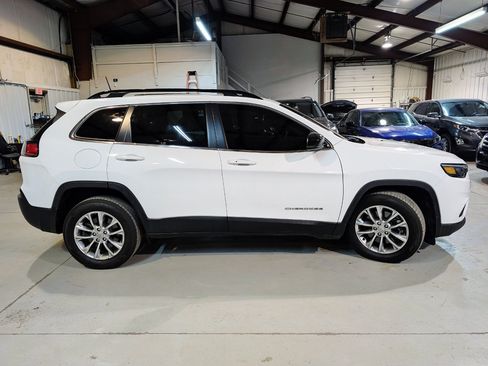 Used 2022 Jeep Cherokee Latitude Lux FWD image 7
