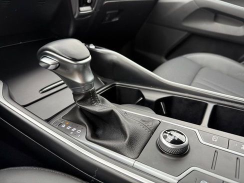 Certified 2022 Kia Sorento S image 12