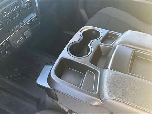 Used 2021 Chevrolet Silverado 2500 Custom w/ Custom Value Package image 13