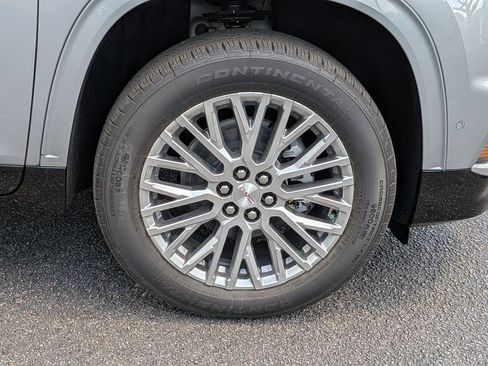 New 2026 GMC Acadia Denali w/ Super Cruise Package FWD image 11